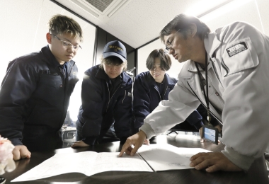 作業前のミーティング